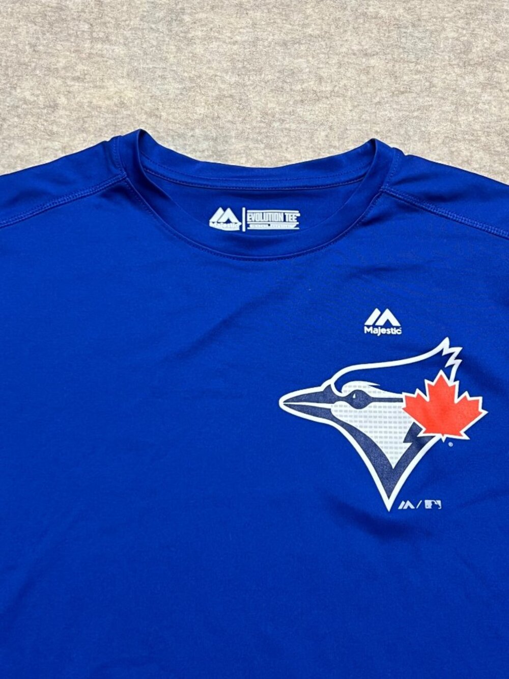 Toronto Blue Jays Majestic Tee Shirt Athletic Active MLB Small Baseball Canada - Picture 1 of 7